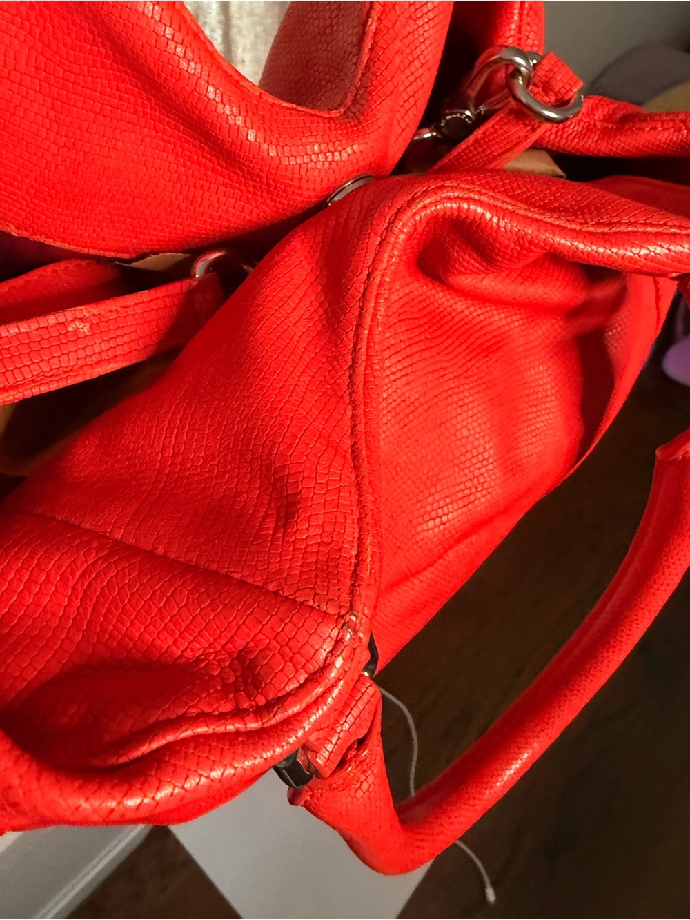 Marc Jacobs Red Leather Handbag - Picture 4 of 11